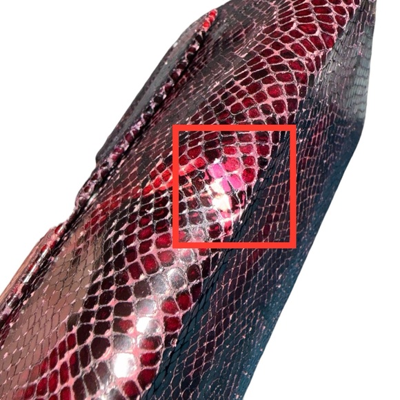 Lodis Snakeskin Pattern Wallet - Picture 6 of 9